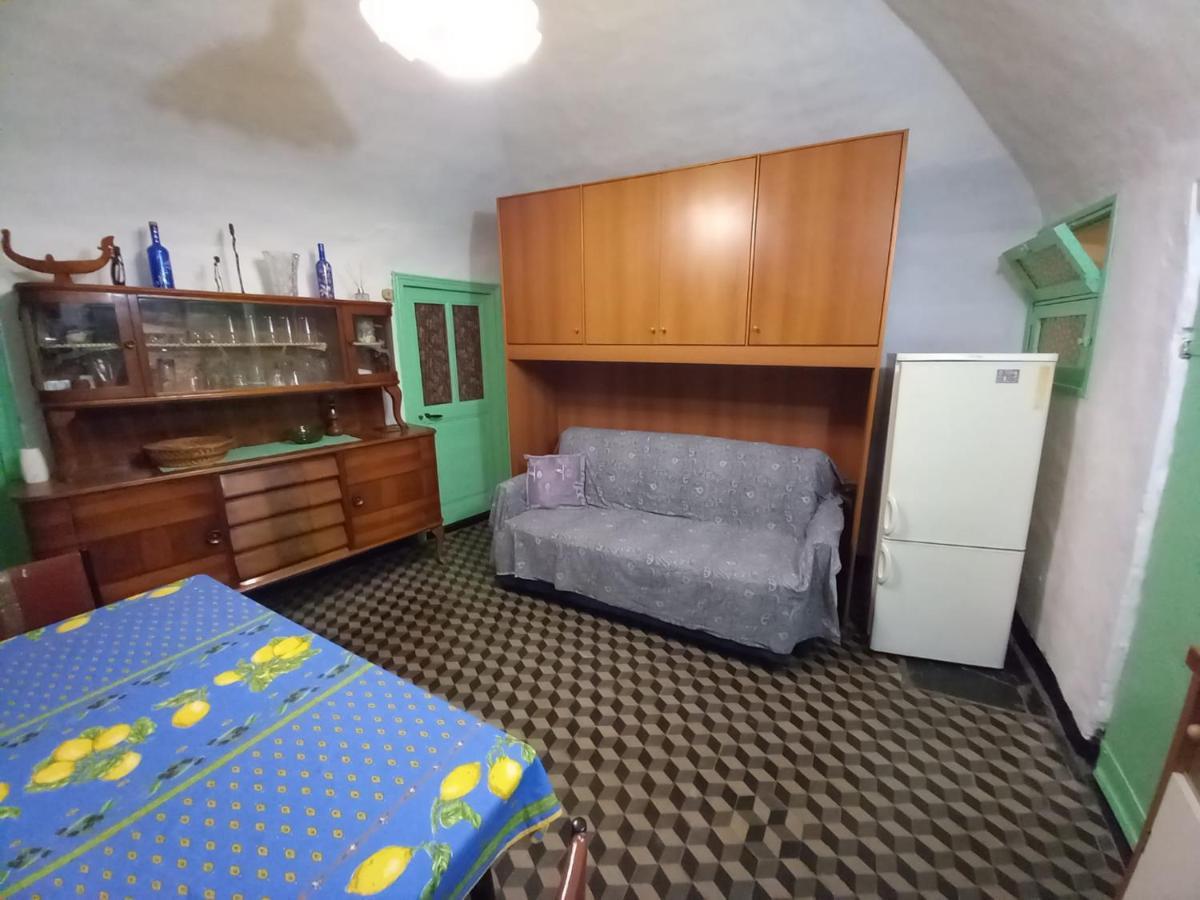 Casa Gianni Apartment Vallebona Екстериор снимка